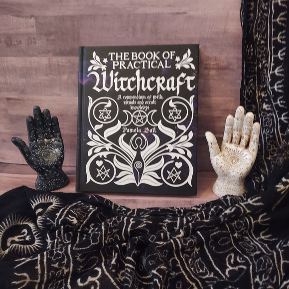 *1 DAY SALE* The Book of Practical Witchcraft Spells, Rituals Occult Magic Magik - Picture 1 of 7